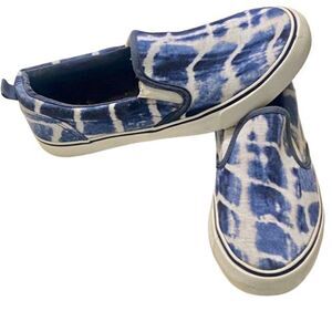 Womens Shoes Size 7.5 Slip-On Fashion Sneaker Casual True Craft Memory Foam